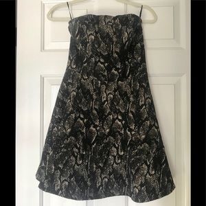 Women’s snake skin print party dress
